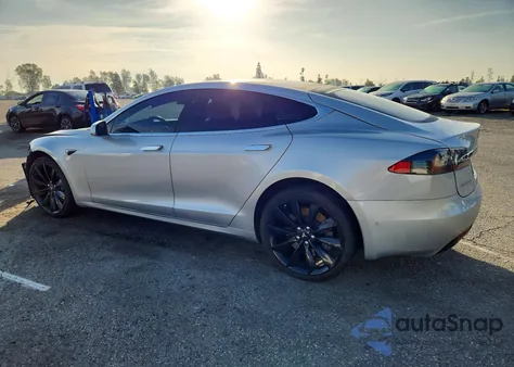 2018 Tesla Model S from USA, damaged, VIN 5YJSA1E28JF245489
